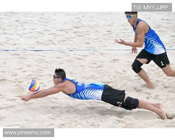 李伟独家分享排球心得与技巧助你提升球技的秘诀与经验总结